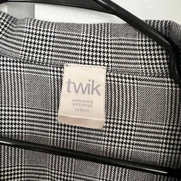Simons Twik Jacket - Picture 3 of 3